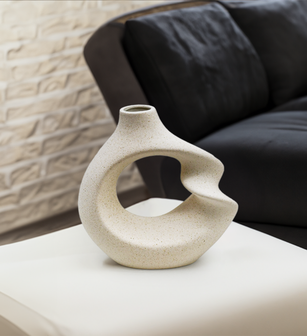 l FLORERO OVALADO ONDULADO 15CM COLOR ARENA