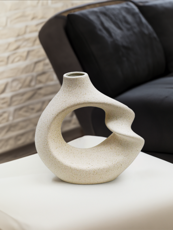 FLORERO OVALADO ONDULADO 15CM COLOR ARENA