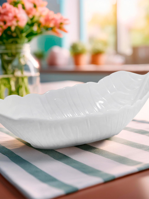 l (9) RECIPIENTE CERAMICO BLANCO TIPO HOJ